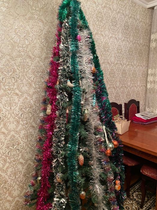 Срочно Ёлка новая с игрушками