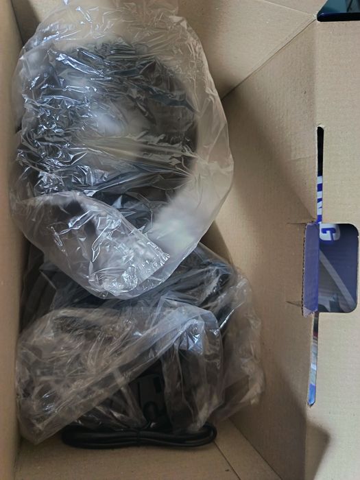 Samsung блендер сотилади
Совғага келган
Янги, ишлатилмаган
Қутиси бор