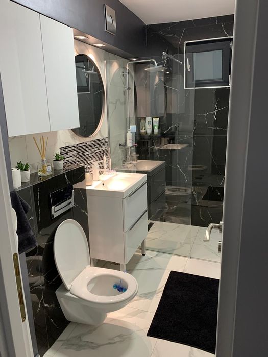 De închiriat apartament 3 camere Renovat Modern, str. Moldovei zona super