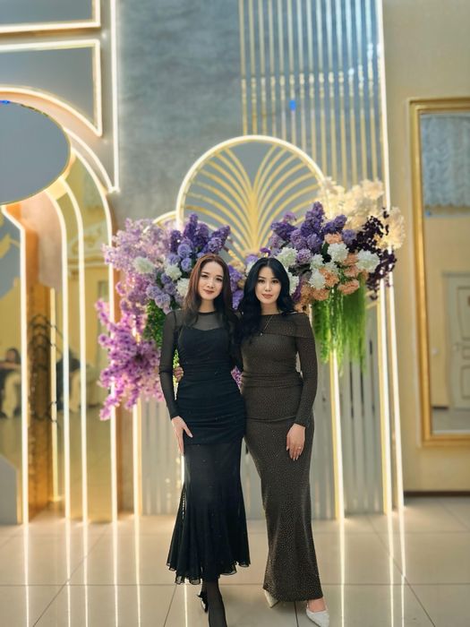 Вечерные платье