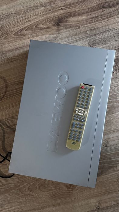 Daewoo DVD плейър DVG-8500N + дистанционно