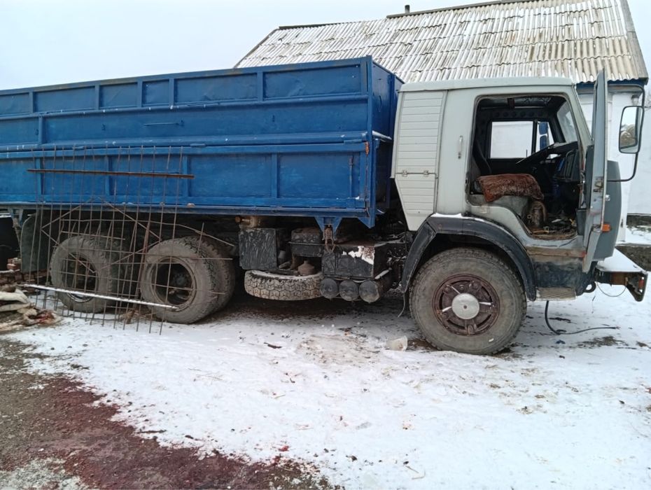 Продам камаз с прицепом находится в городе есиль срочно