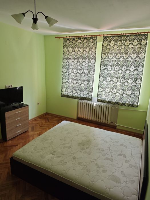 Дава се под наем Двустаен апартамент в Враца, Квартал 103 - 60 кв.м за 357 € - Снимка #1