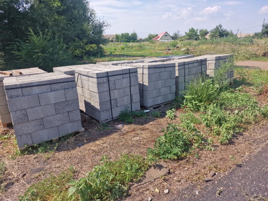Керамзитоблок продам