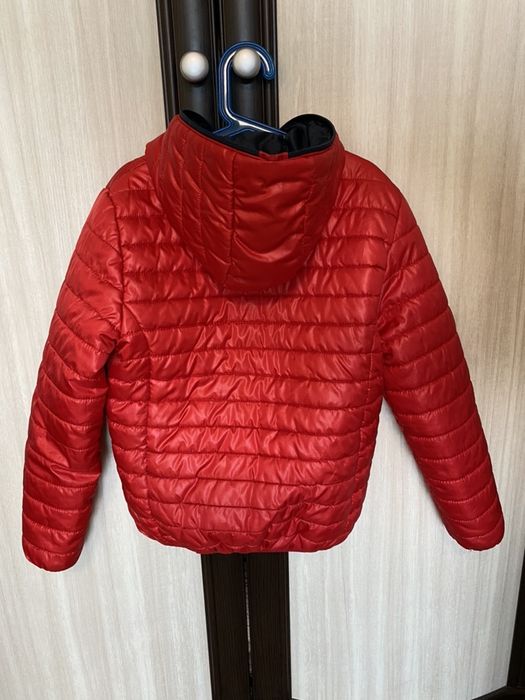 Куртка на мальчика 8-9 лет