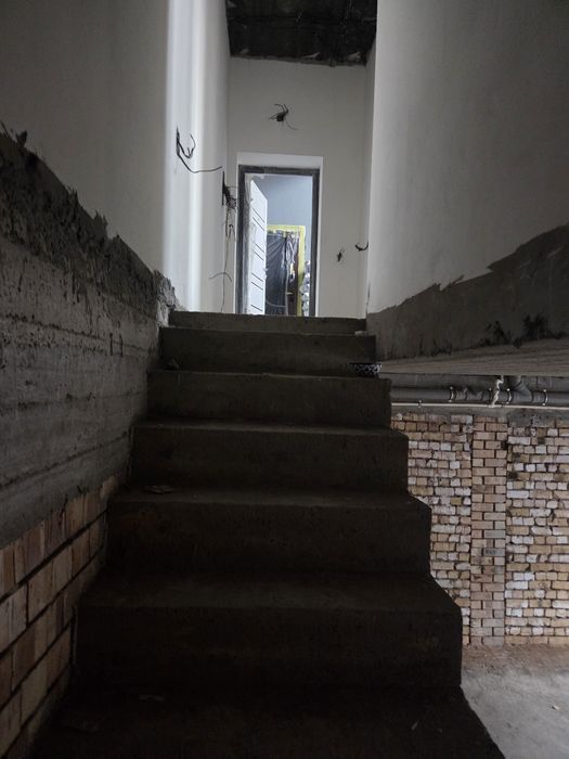 Продаётся квартира. Уй сотилади 95кв