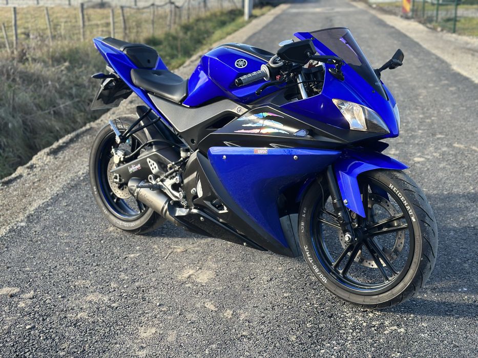 Yamaha yzf 125 A1 Leo Vince