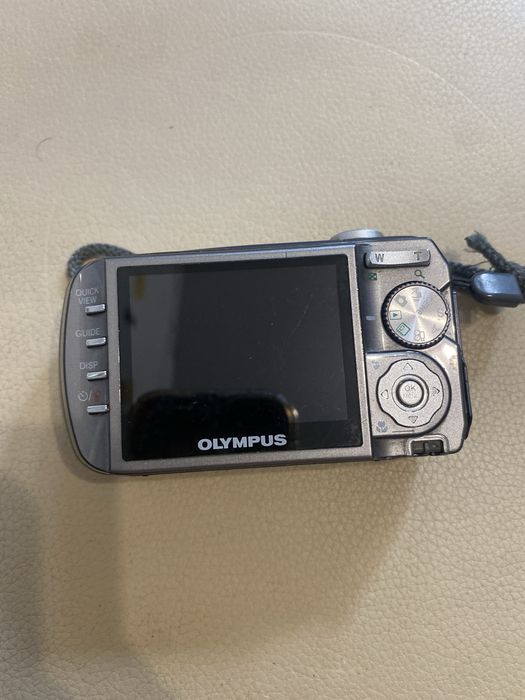 Olympus Digital 800