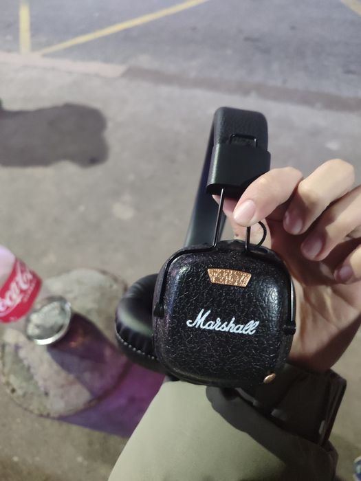 Наушники Marshall V