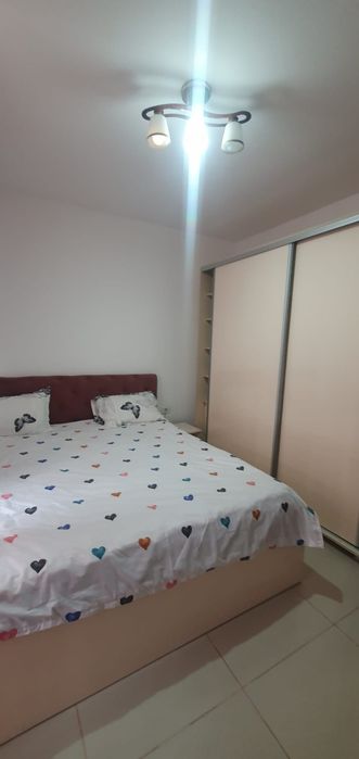 Inchiriez apartament 2 camere in Mamaia,zona butoaie/H.Vega in perioada universitara