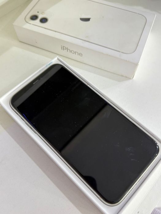 IPhone продается