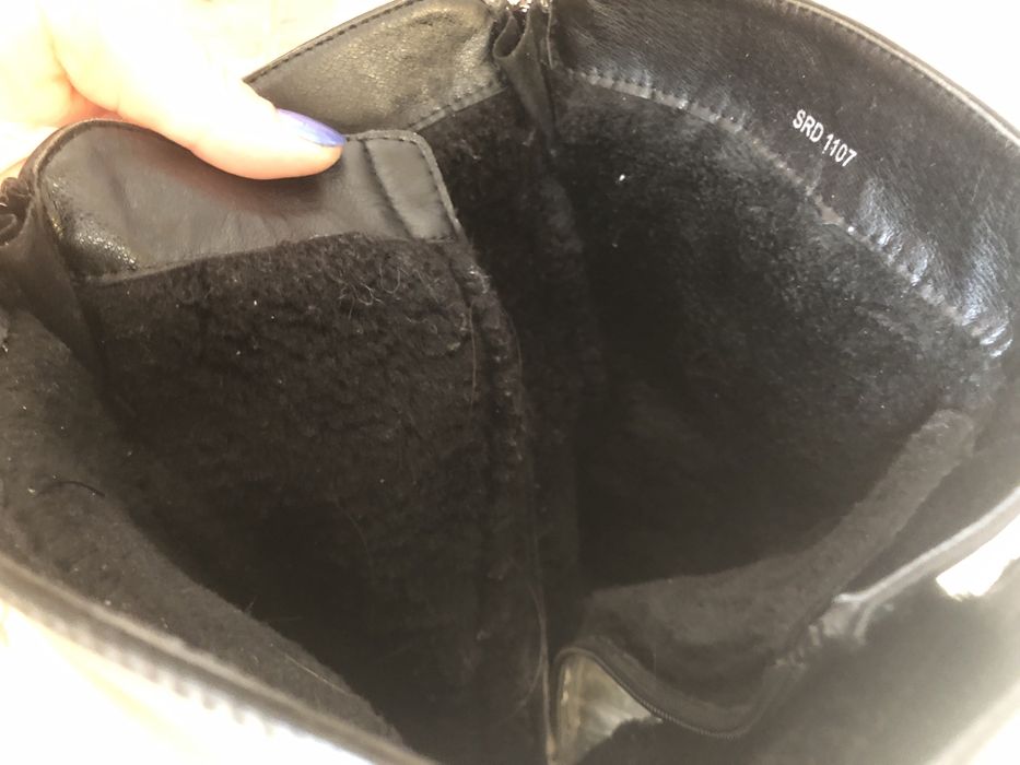 Vand cizme imblanite, stare foarte buna