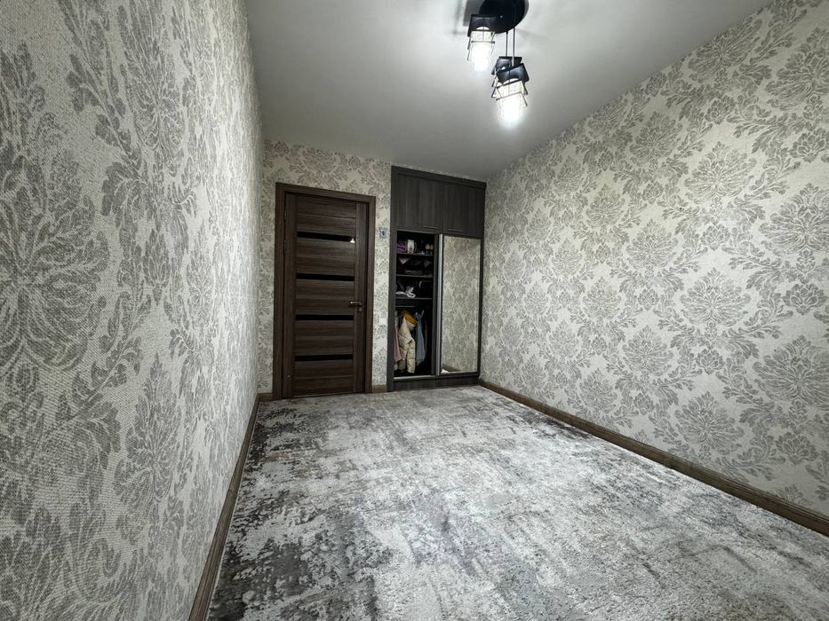 3хонали квартира окковакда 3 этажда