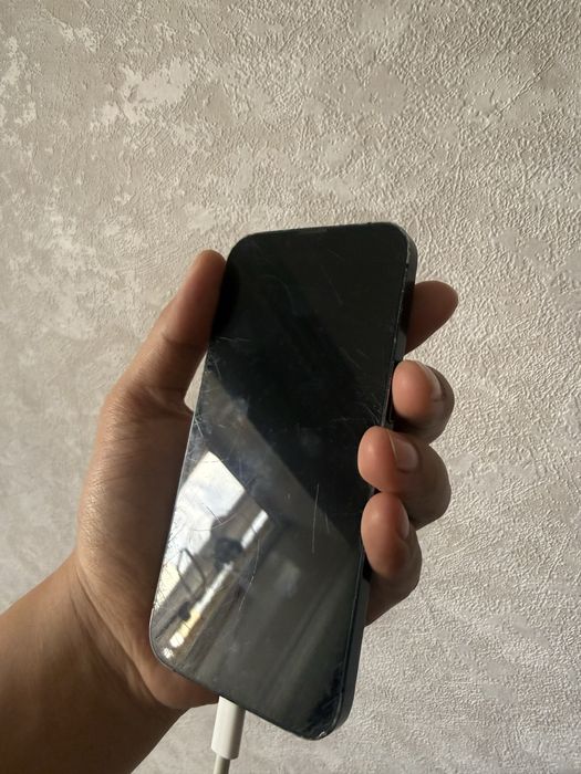 iphone 13 128 царапина бар