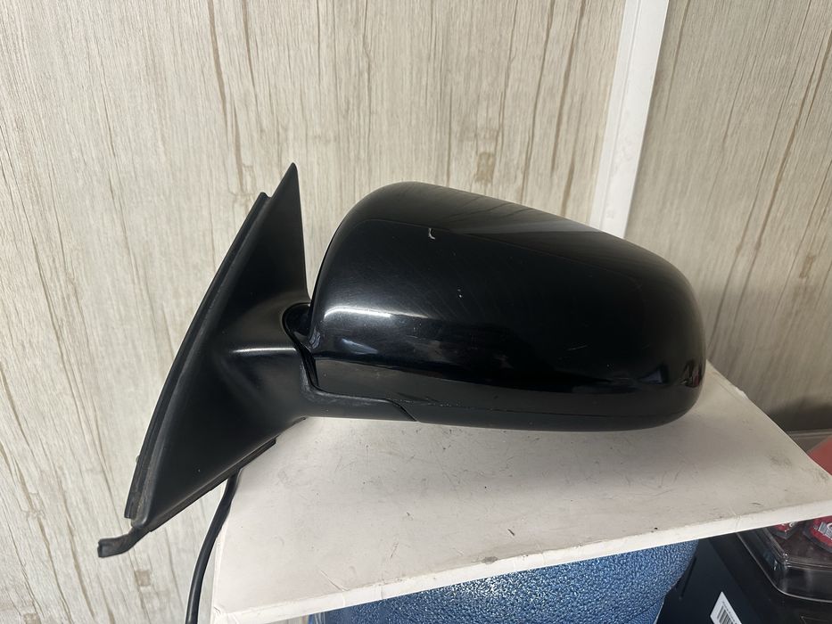 Огледало ляво за Ауди А4 B6! .5 пина