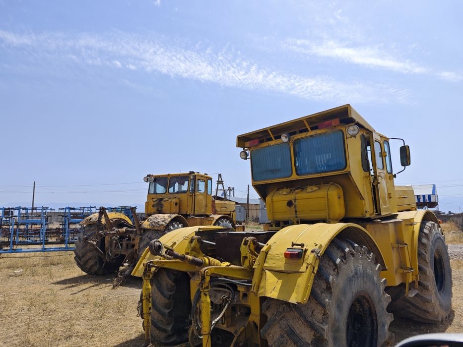 Трактора К700 К701 плуг