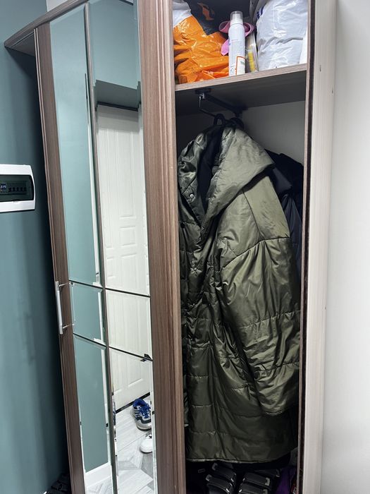 Продам шкаф для прихожей