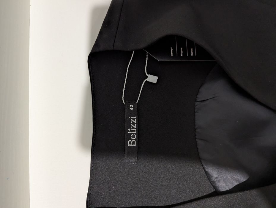 Жилет чёрный размер 42