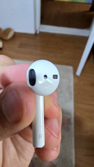 Apple AirPods Generația 2 Originale,  Cutie + Husă Cadou