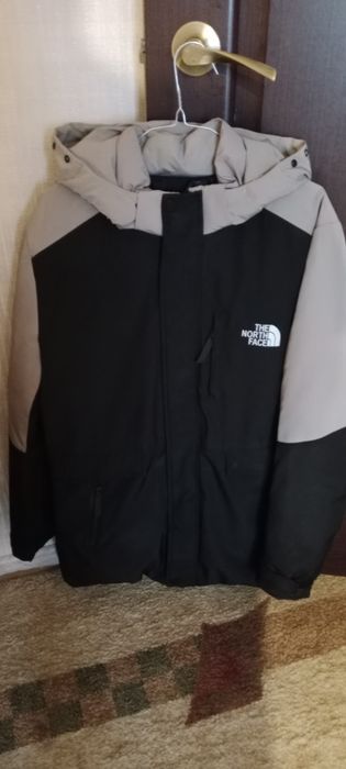 Зимняя куртка чёрная