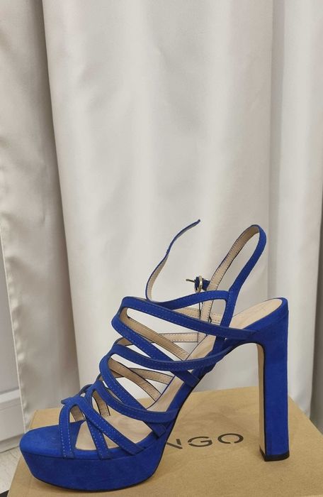 Новые босоножки Mango