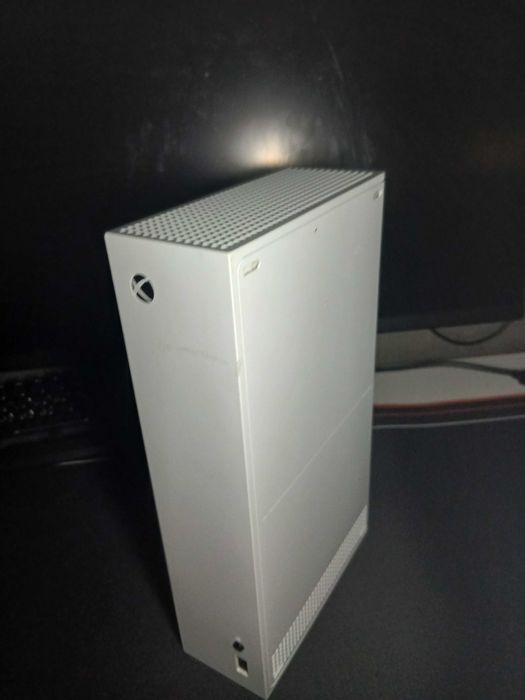 Xbox Series S 512gb +2 contolare