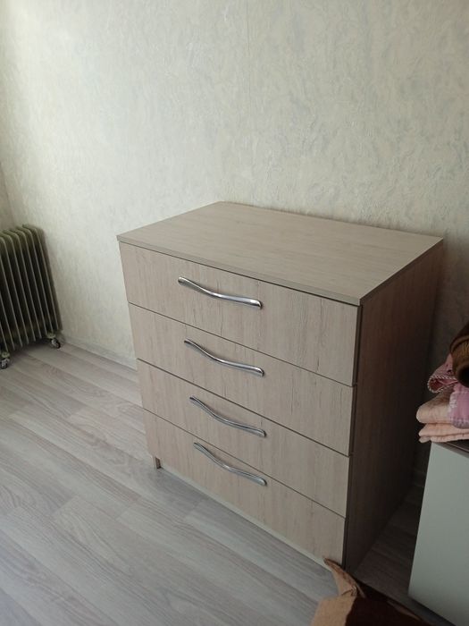 Продам комод в хорошем состоянии.