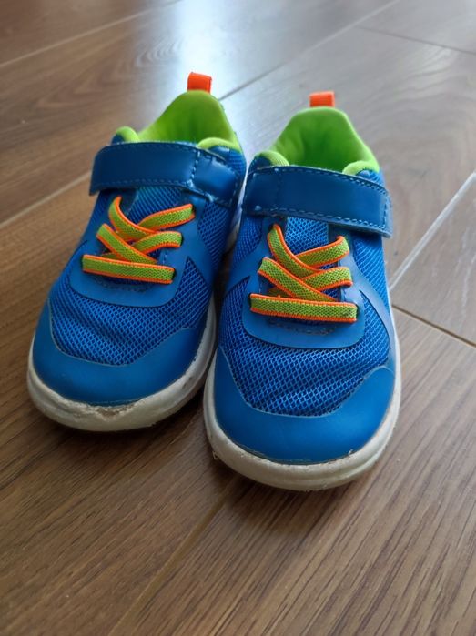 Бебешки и детски обувки и сандали 23-31 номер