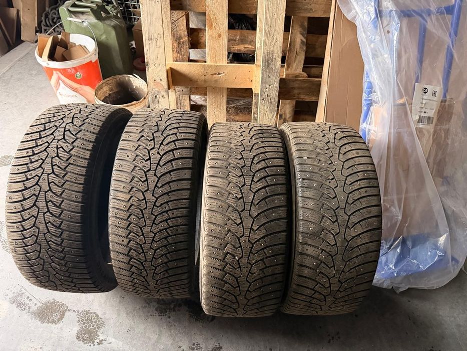 235/45/18 продам в отличном состоянии