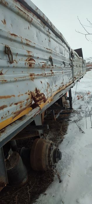 Продам полуприцеп МАЗ бортовой