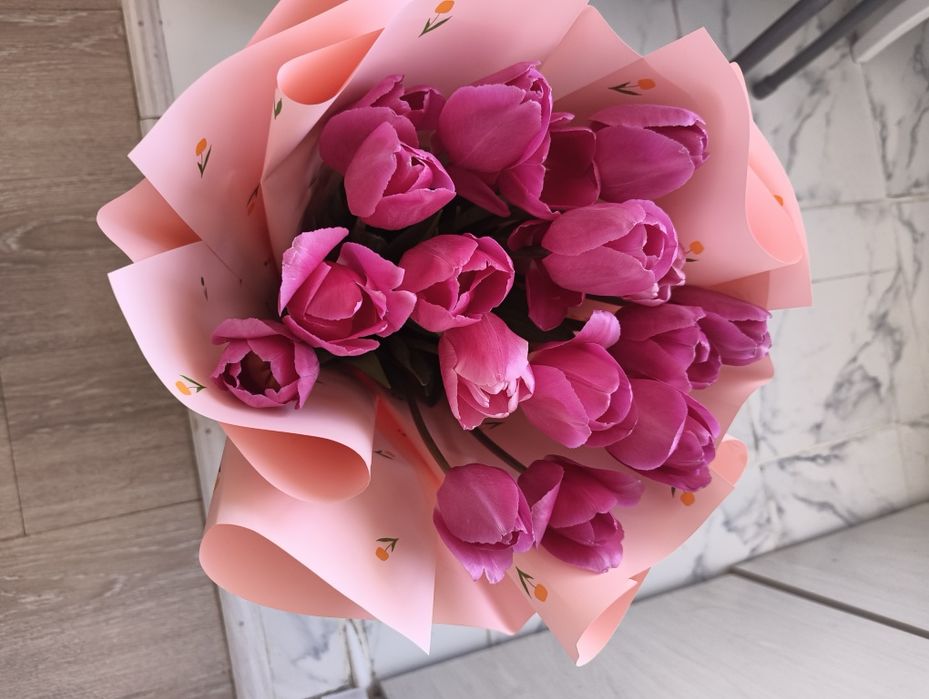 тюльпаны 19штук ...