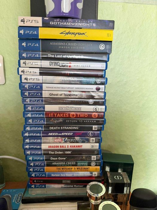 Продава се цяла колекция PS4 / PS5 - 77 игри (НА ЛОТ / НАКУП) - 1671 ЕВРО
