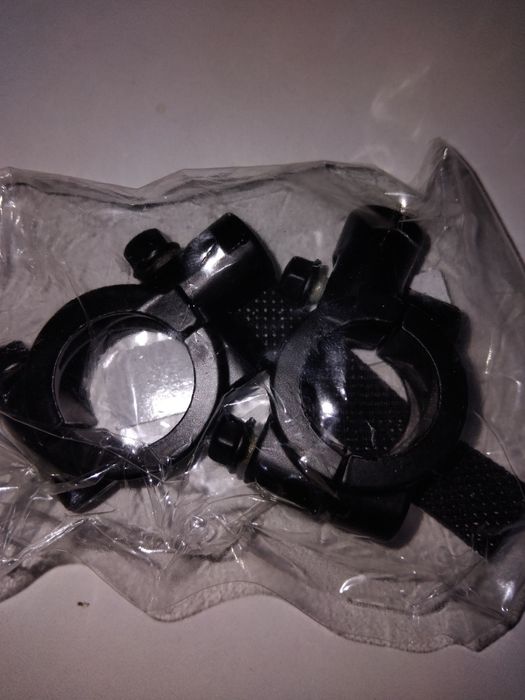 Продам зеркала комплект