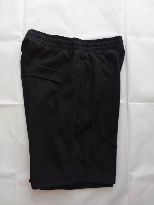 Pantaloni scurti Corteiz - Marimea L - Negri