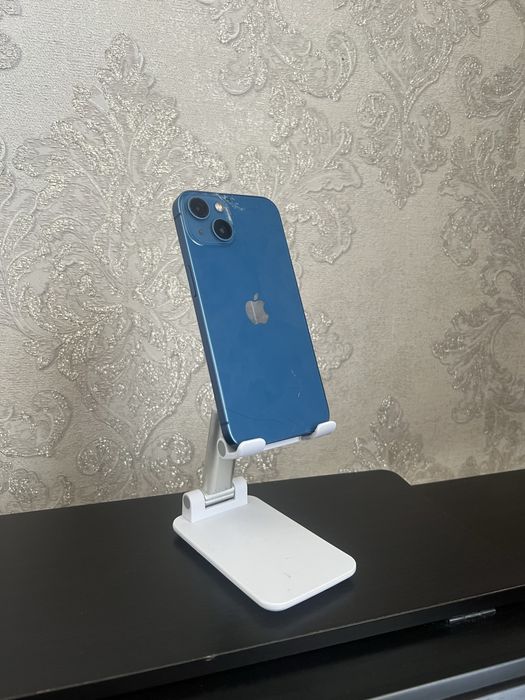 iPhone 13 & iPhone Xs