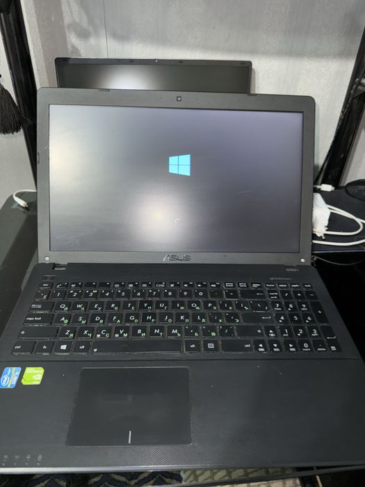 Продам ноутбук ASUS