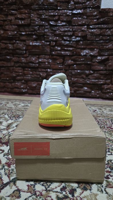 Беговые кроссовки Altra. Новые!