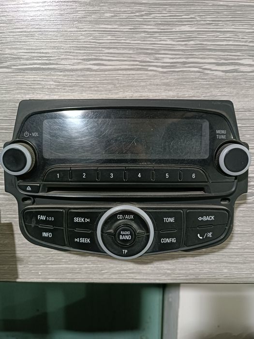 Спарк радной магнитофон