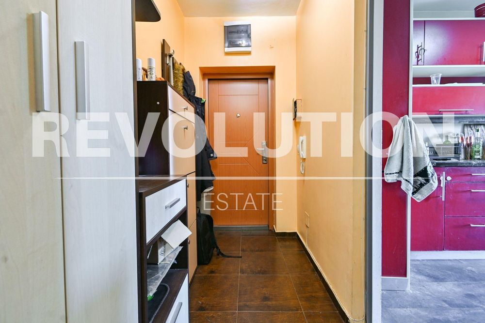 Продава се Тристаен апартамент в София, Модерно предградие - 91 кв.м за 1233 €/кв.м - Снимка #6