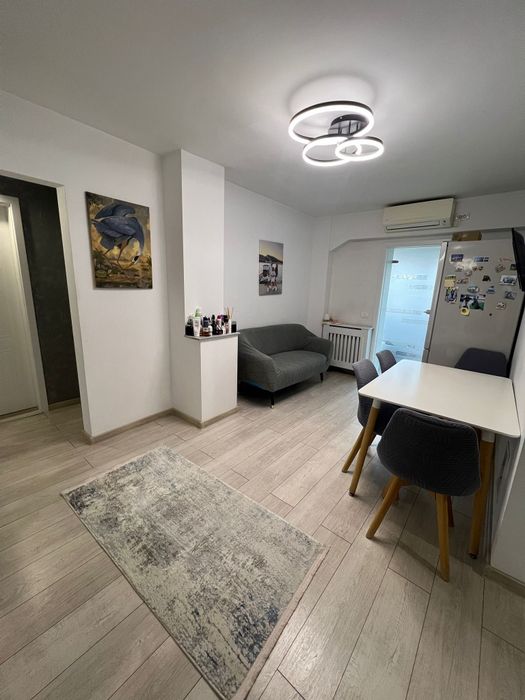Vand Apartament 2 dormitoare+ dressing, 53 mp, complet mobilat – Brazd