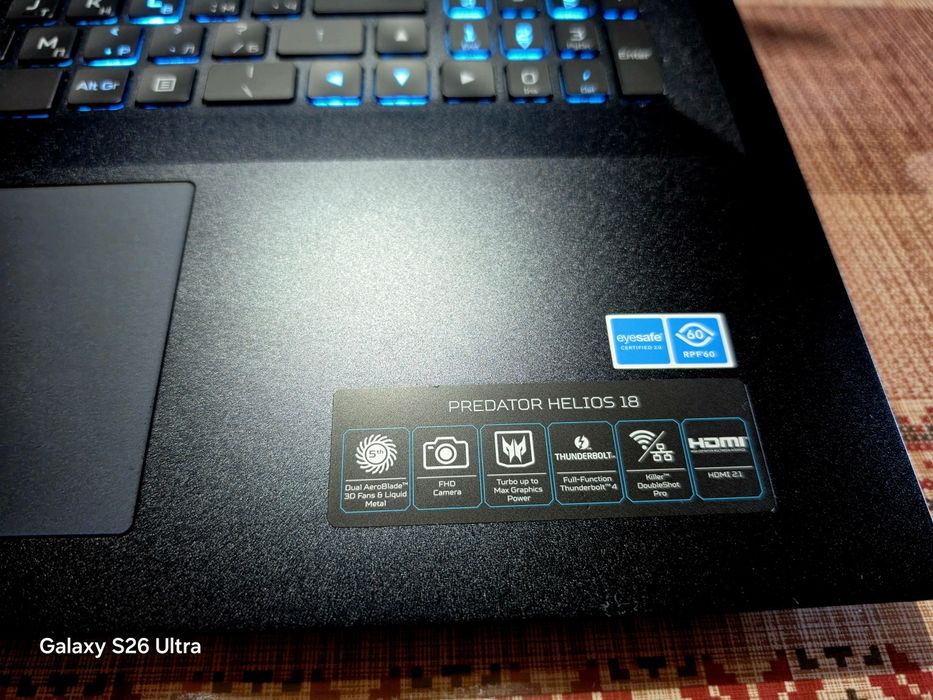 Acer Predator Helios 18 i9-13900HX/RTX 4080 12GB/32GB DDR5/2TB NVMe/250Hz DDS Mini LED/RGB  Като нов!