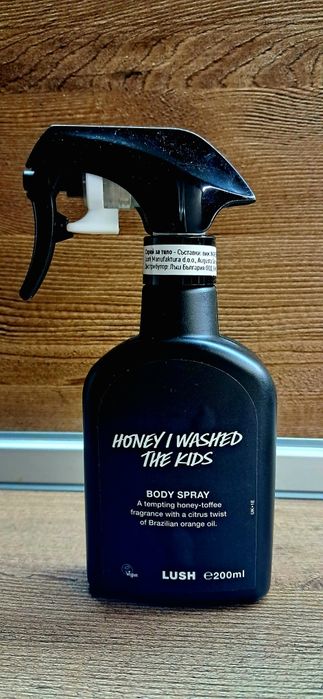 Lush спрей Honey I washed the kids