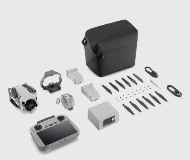 Дрон DJI Mini 4 pro Fly More Combo Plus RC 2