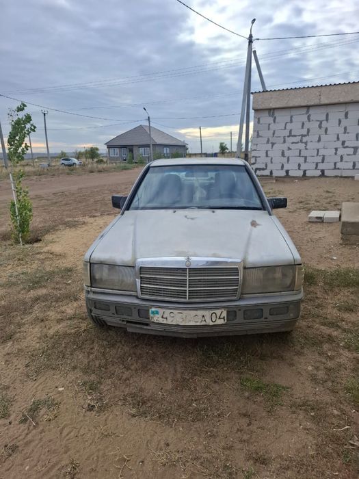 Мерседес бенз 190