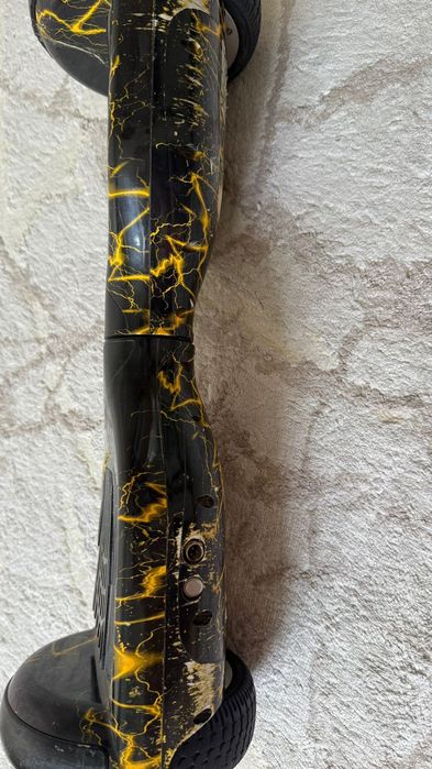 Гидроскутер мен скейтборт сатылады