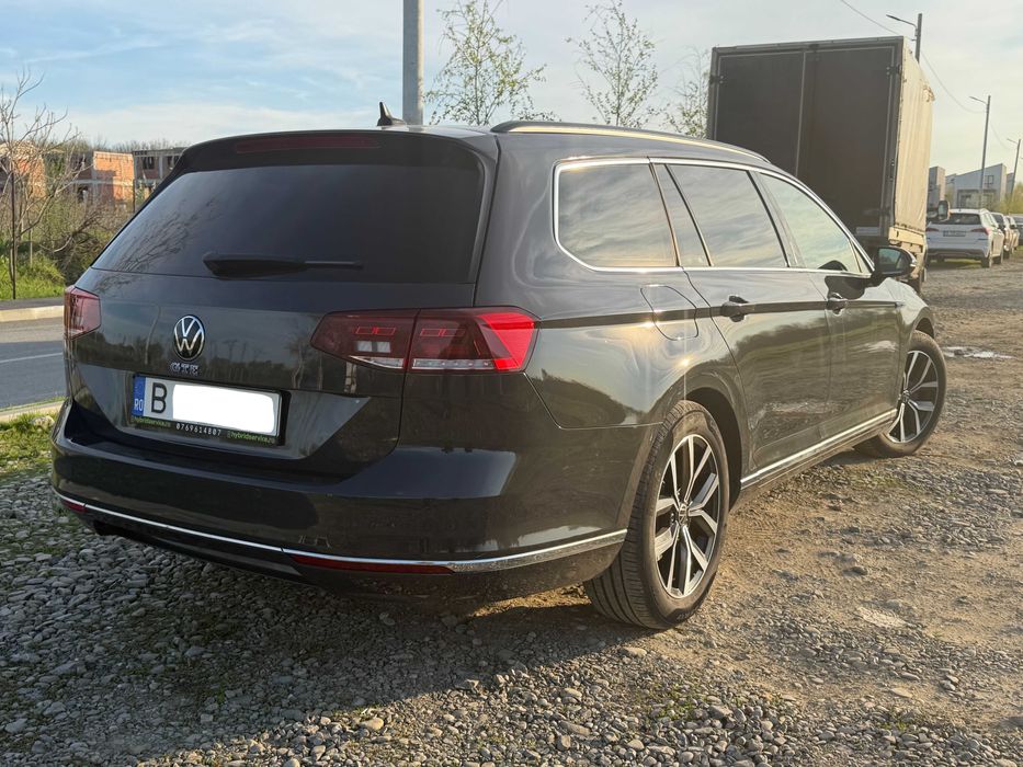 Vand schimb Volkswagen Passat B8 facelift GTE 2021 plug in hybrid full led navigatie touch carplay scaune incalzite benzina + electric roti 17