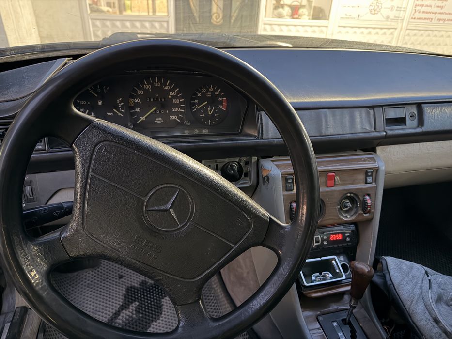 Mercedes 124 универсал
