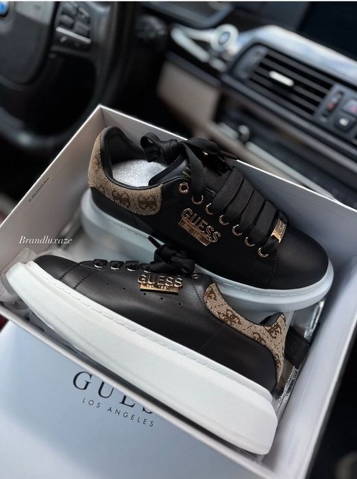 Дамски обувки Guess 36,37,40