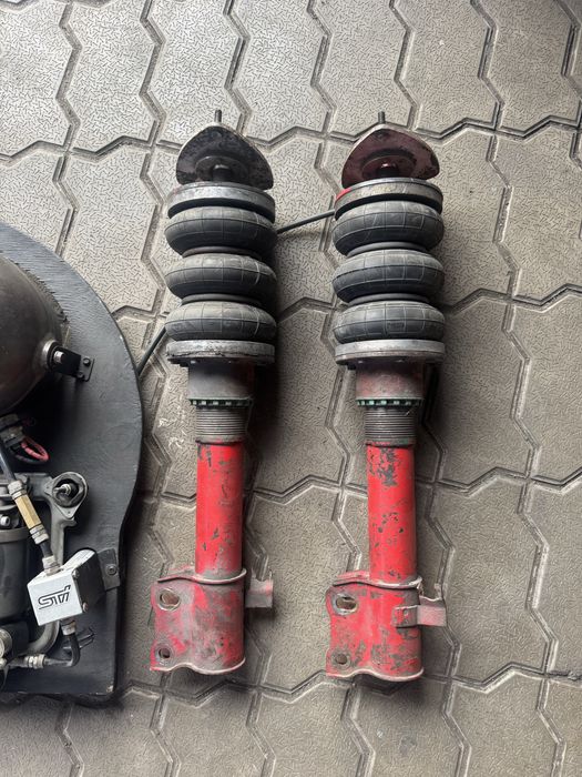 Продам пневмоподвеску в сборе, стояла на Сф5