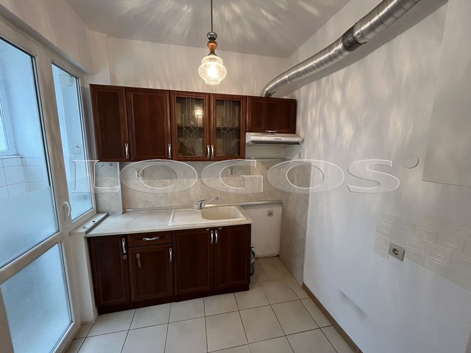 Продава се Тристаен апартамент в Варна, Лятно кино Тракия - 77 кв.м за 3052 €/кв.м - Снимка #2